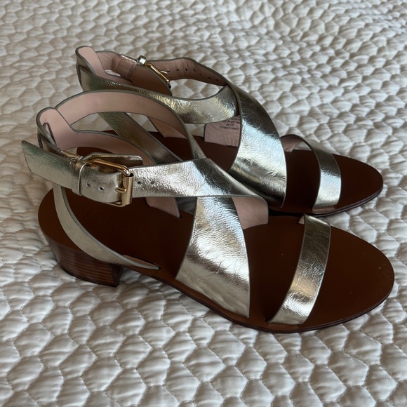 J. CREW Sandals Leather Gold SZ 8 - Picture 2 of 4